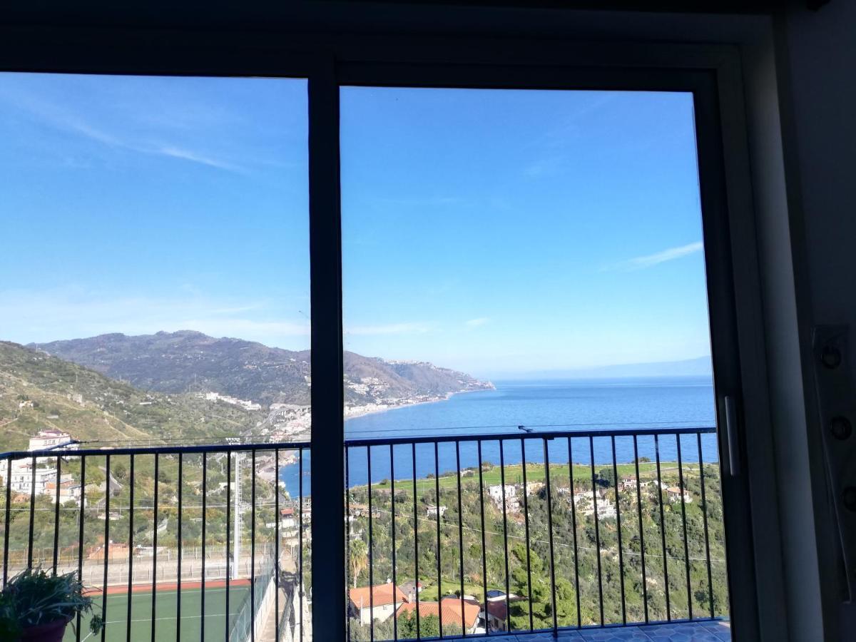 Il Normanno, Appartamento Con Panorama Mozzafiato Taormina Exteriör bild